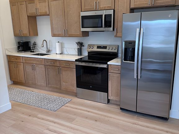 2nd image of 1074 W Rock View Dr #1