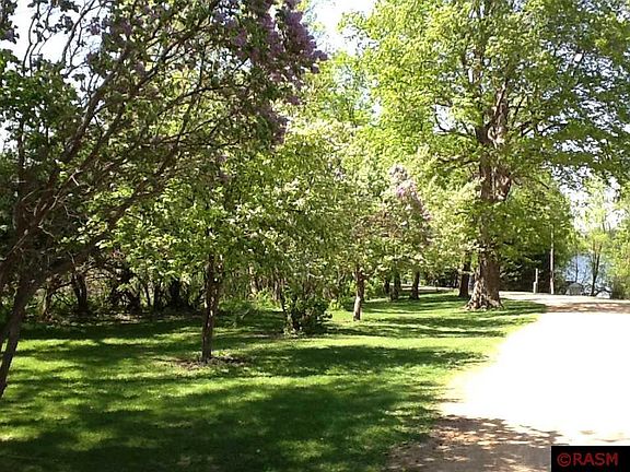 4th image of 40427 Lake Volney Ln