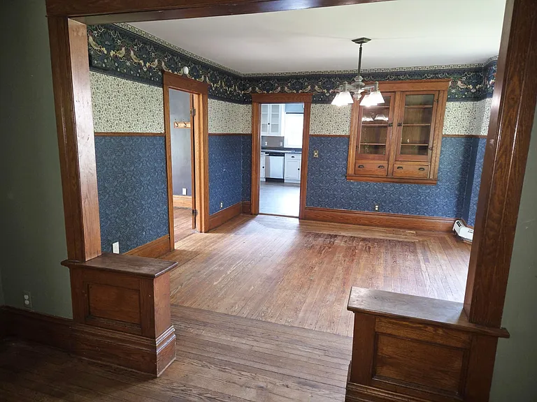 1125 S Long Lake Blvd — Photo 9