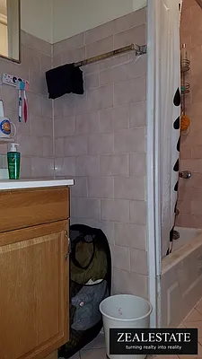 Rented by ZealEstate Group Inc | media 37