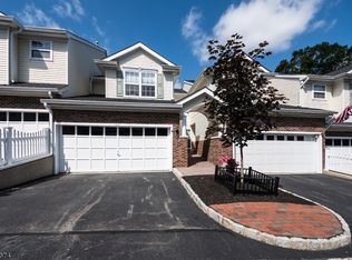 1504 Windsor Ct, Denville, NJ 07834