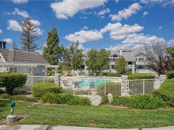 26914 Rainbow Glen Dr Unit 214, Santa Clarita, CA 91351
