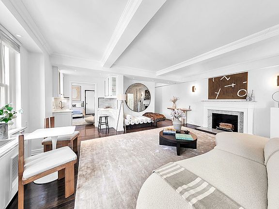 4th image of 299 W 12th St #12AB