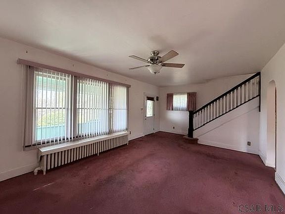 3rd image of 701 Penrod St