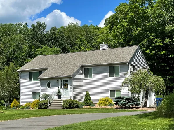 5 Salem Street, North Branford, CT 06472