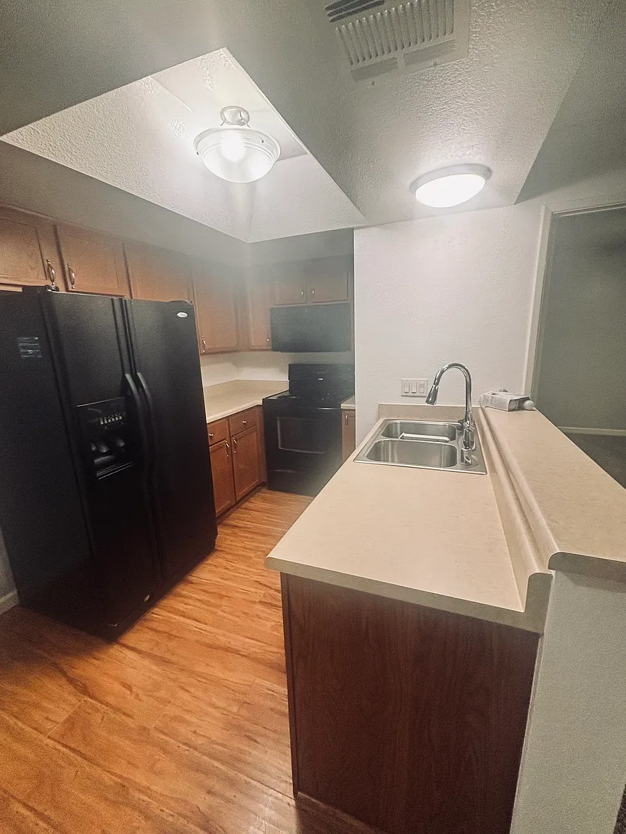 Building Photo - 1720 E Thunderbird Rd #2093