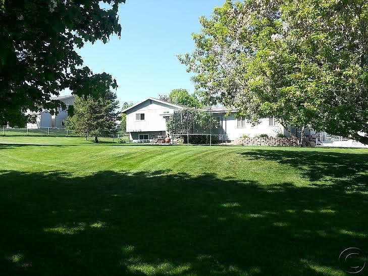 1st image of 3024 Eldora Ln