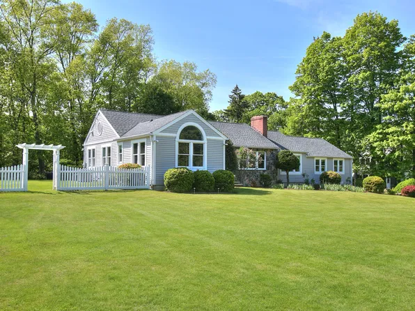 6 River Oaks Road, Westport, CT 06880