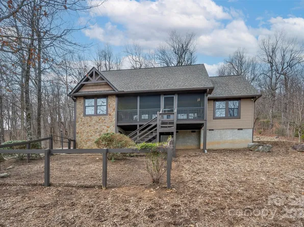 354 Blockaders Den, Columbus, NC 28722