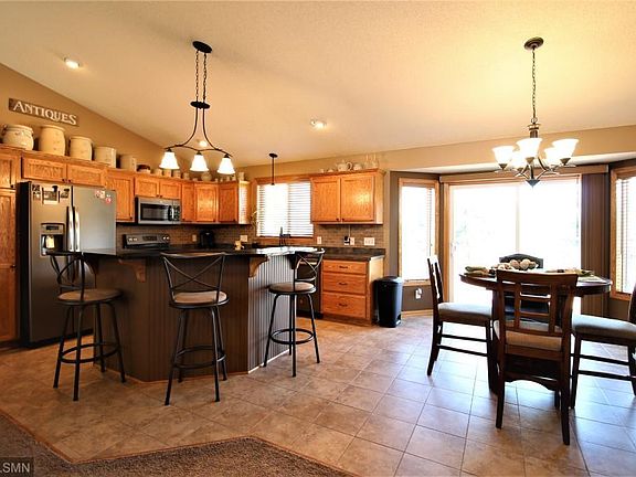 2nd image of 14544 Blackberry Way