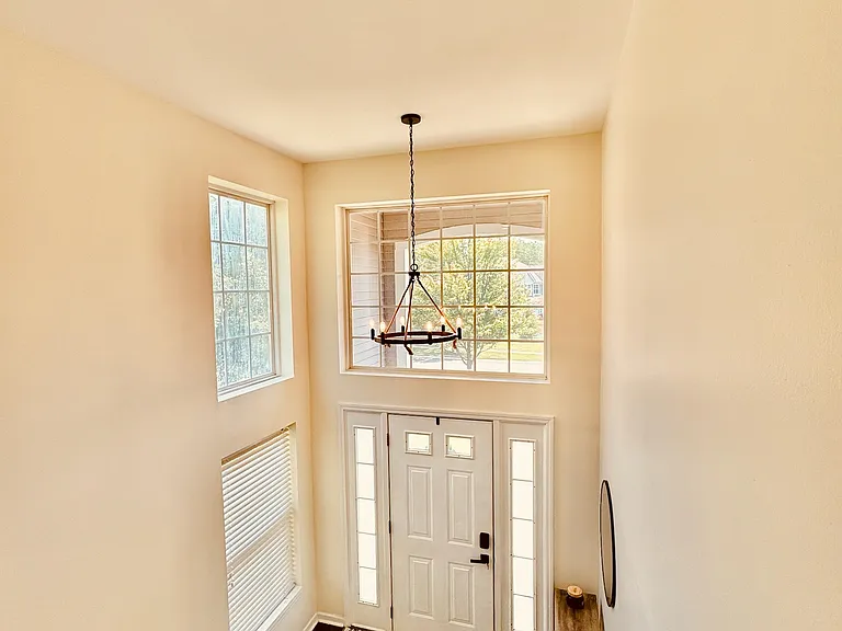 232 Concord Ln — Photo 3