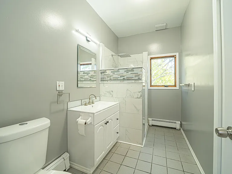 112 Prospect St #2 — Photo 6