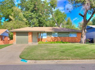 625 SW 1st St, Moore, OK 73160