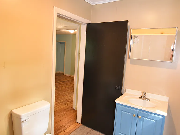 55 Pike St — Photo 10