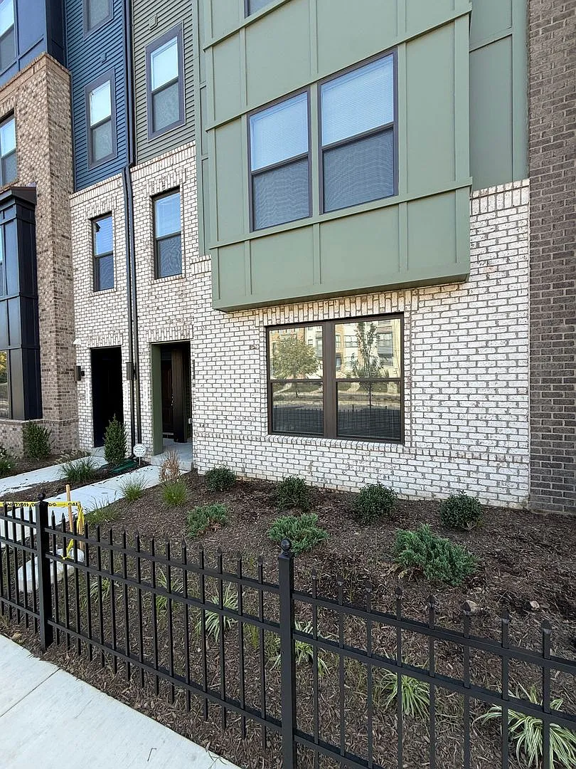 Modern Luxury Living in Hyattsville- Three Bedroom New Construction — Photo 1
