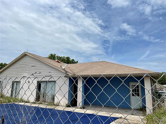 5th image of 413 Otter Creek Dr