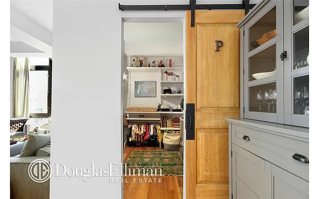 Sold by Douglas Elliman | media 17