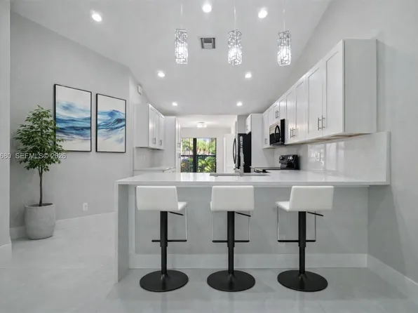 22665 Meridiana Dr, Boca Raton, FL 33433