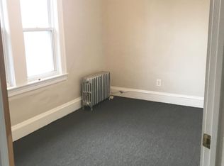 273 Water St APT 5, Wakefield, MA 01880