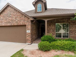 906 Sagebrush Trl, Duncanville, TX 75137