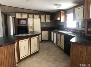 57 Williamsburg Way, Cameron, NC 28326