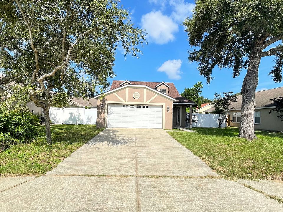 1st image of 7117 50th Ave E