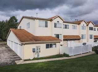 392 Park Ridge Ln UNIT A, Aurora, IL 60504