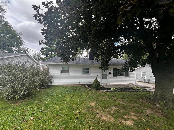 4th image of 156 Winfield Ct