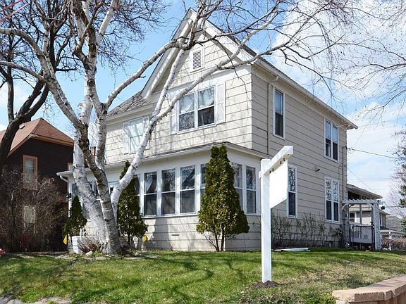 2nd image of 1823 Saint Anthony Ave