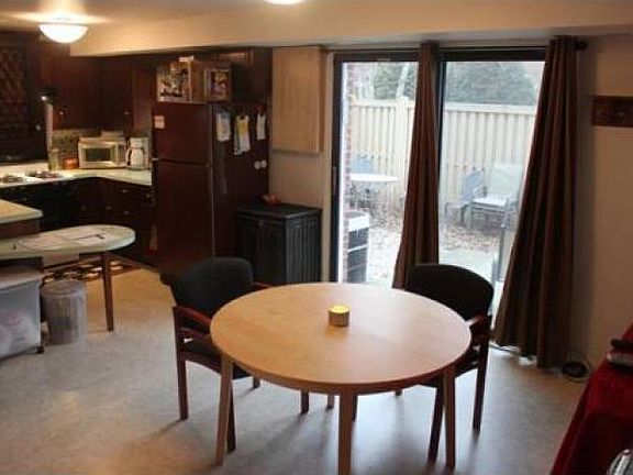 Kitchen area