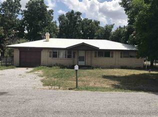 608 Pine Ave, Cache, OK 73527