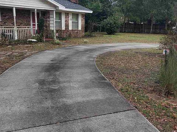 3rd image of 1275 N 77th Ave