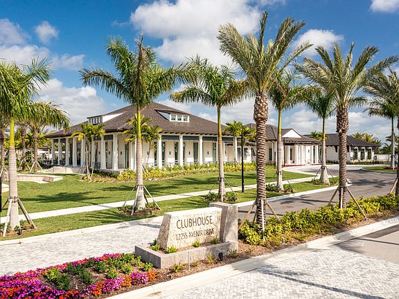 Avenir Clubhouse