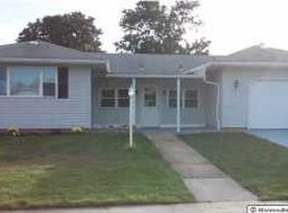57 Bonaire Dr, Toms River, NJ 08757