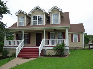 2275 Chester Harris Rd, Woodlawn, TN 37191