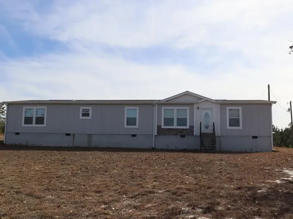 301 Pineywood Trl, Nicholls, GA 31554