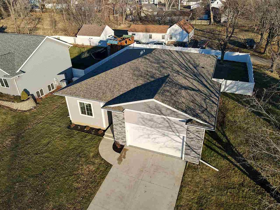 1st image of 2209 Milligan Ct