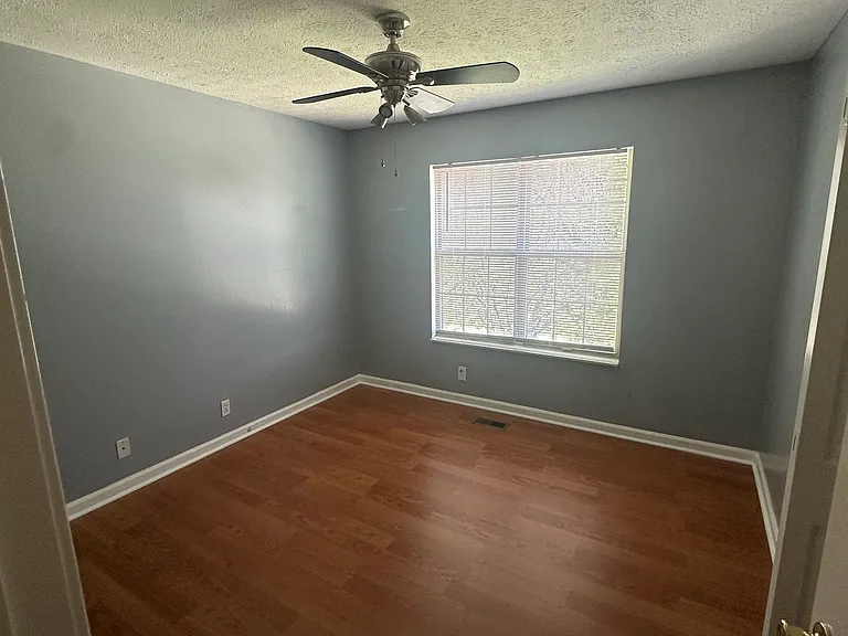 106 Jamestown Pl — Photo 13