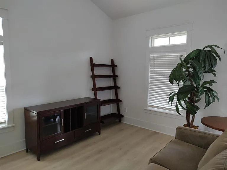 4076 Faulkner Dr #1 — Photo 9
