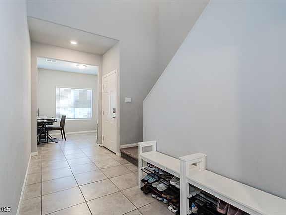 5th image of 7322 Glimmer Point St
