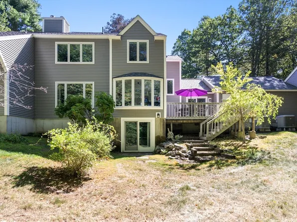 16 Coltsway Unit 16, Wayland, MA 01778