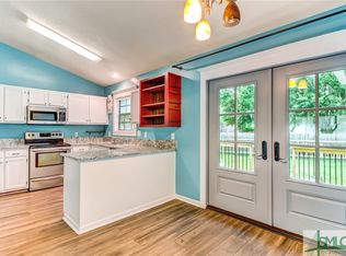 5 Candleberry Ct, Savannah, GA 31406