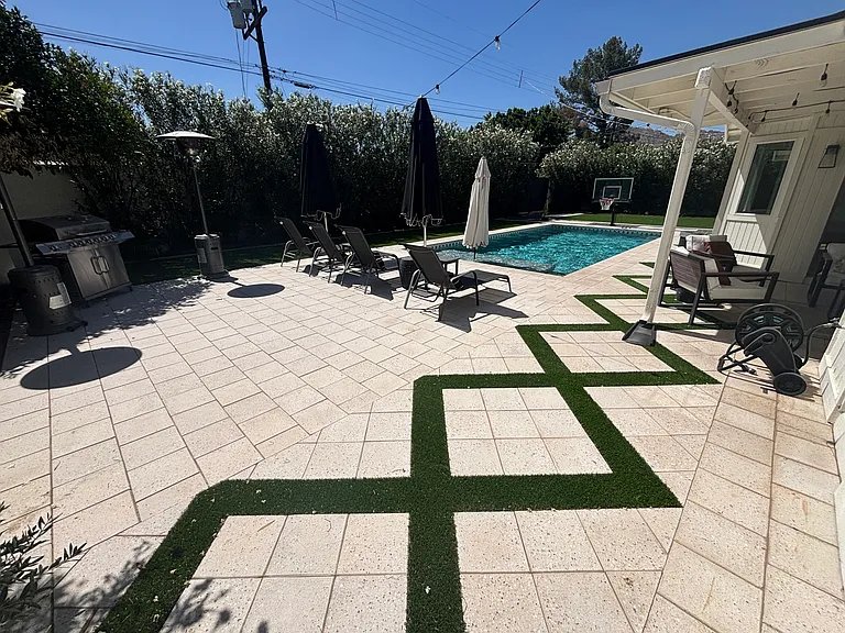 3344 N 63rd Pl — Photo 3