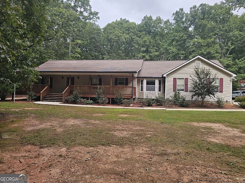 1st image of 470 Fields Rd