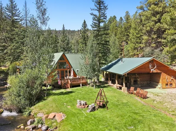 475 W Mammoth Creek Rd, Hatch, UT 84735