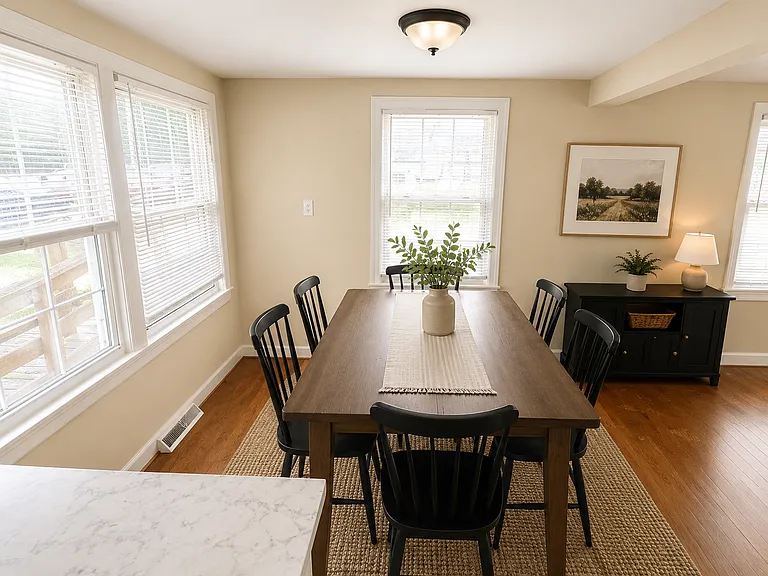 501 Easton Rd — Photo 3