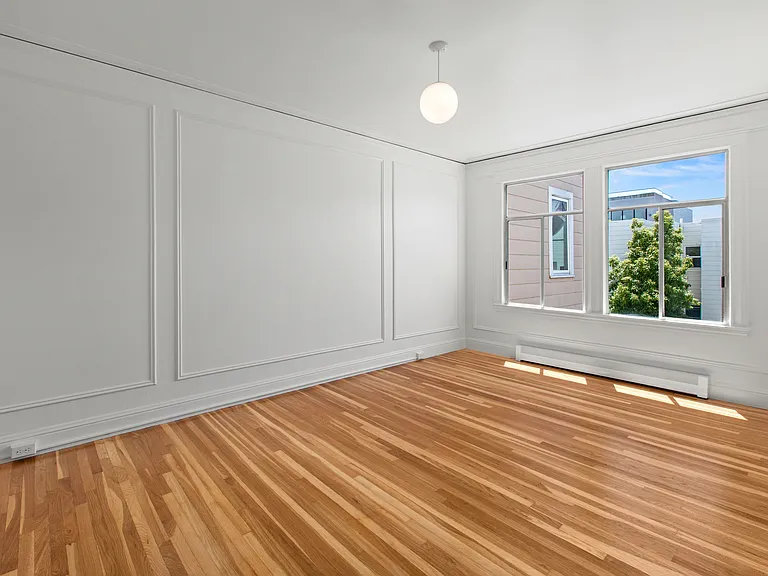 3260 Gough St #205 — Photo 4