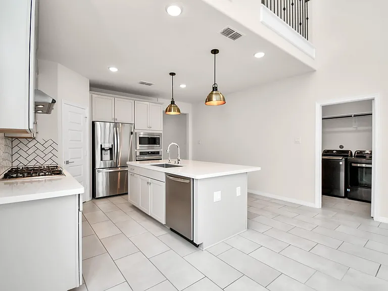 24023 Barnett Overlook — Photo 13