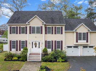 386 Lowell St, Andover, MA 01810