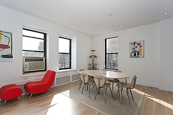 Rented by Olshan Realty | media 31